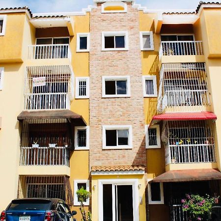 Apartamento Los Rieles 산티아고 데 로스 카바예로스 외부 사진