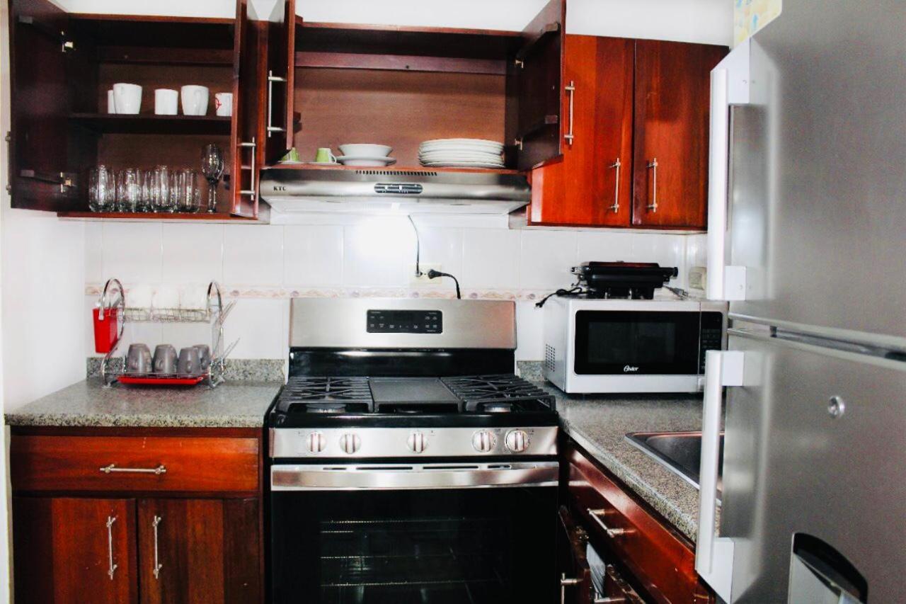 Apartamento Los Rieles 산티아고 데 로스 카바예로스 외부 사진